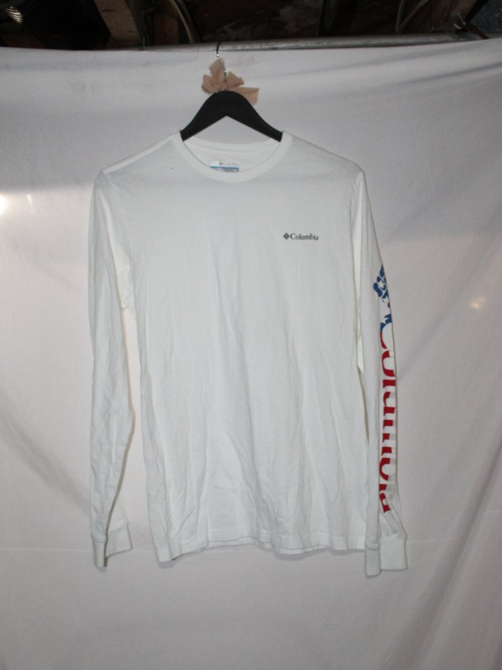 Columbia Women's White Patriotic Long Sleeve Tee